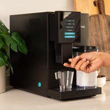 Load image into Gallery viewer, Cecotec Machine à Café Superautomatique Cremmaet Compactccino Black Rose, 19 bars, Réservoir à lait, Système Thermoblock, 5 niveaux de mouture, Réservoir à café 150g
