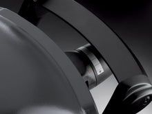 Load image into Gallery viewer, Weber Q1400 Barbecue électrique, surface de cuisson 43 x 32 cm, nomade, grille en fonte émaillée divisée en 2 parties, couvercle et cuve en fonte d'aluminium - Gris foncé (52020053)