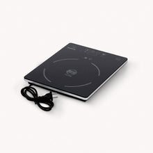 Load image into Gallery viewer, SEVERIN Mini-Four à chaleur tournante 42 L avec pierre à pizza et tournebroche, Four posable 1 800 W design élégant, électrique avec minuteur 120 min, Noir/Inox, TO 2058