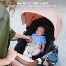 Load image into Gallery viewer, Kinderkraft MOOV2 Poussette 3 en 1, Système de voyage de la naissance à 27 kg, Siège auto Mink PRO I-Size inclus, Capote extensible avec filtre UPF50+, Accessoires pratiques, Gris