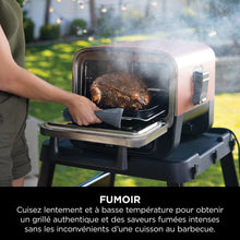 Load image into Gallery viewer, Ninja Woodfire Four à pizza extérieur électrique 8-en-1, rotissoire &amp; fumoir barbecue avec grille, plaque pro-heat, pierre à pizza, granulés de bois et pelle, 6 réglages, orange foncé OO101EU