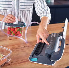 Load image into Gallery viewer, Leifheit Machine de mise sous vide alimentaire Vacu Power 500, appareil pour emballage sous vide + 10 sacs sous vide alimentaire (20 x 30 cm)