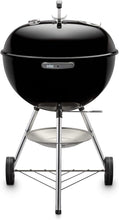 Load image into Gallery viewer, Weber Classic Kettle barbecue au charbon de bois, surface de cuisson Ø 57cm, barbecue avec couvercle et cuve en acier emaillé, thermomètre intégré au couvercle, trépied et roues - Noir (1341504)