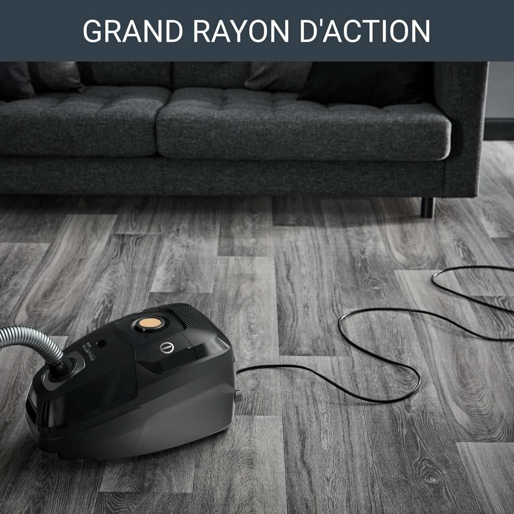 Rowenta Green Force Max Silence Vacuum Cleaner with Bag, 900 W Max, High Filtration, Quiet, Eco-Responsible, Made in France, Black/Aluminium RO6136EA