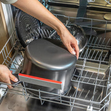 Load image into Gallery viewer, Moulinex, Cookeo Multicuiseur intelligent 6L, 150 recettes intégrées, Cuisson sans surveillance, Ecran intuitif, Guide de cuisson, Application MyMoulinex, 1600W, Blanc, 15 ans réparabilité
