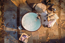 Load image into Gallery viewer, Spa gonflable rond BESTWAY Lay-Z-Spa® Miami Airjet™ 2 - 4 personnes