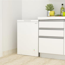 Load image into Gallery viewer, Congélateur coffre CHiQ 142L, 63,5 x 55,6 x 83,5cm, Congélateur Inverter, Affichage de la température extérieure, Mode de congélation rapide -32℃, Grille métallique,Faible bruit