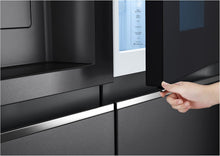 Load image into Gallery viewer, LG GSXV91MCAF Réfrigérateur combiné - Side by Side, 635L, InstaView, Total No-Frost, Compartiment congélation, Distributeur d'eau et glace UVnano, Compresseur Inverter Linear, Wi-Fi, Noir, Classe F